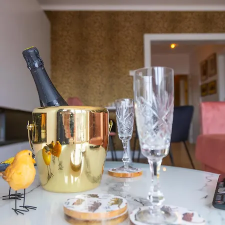 Appartement Centrum 1 *